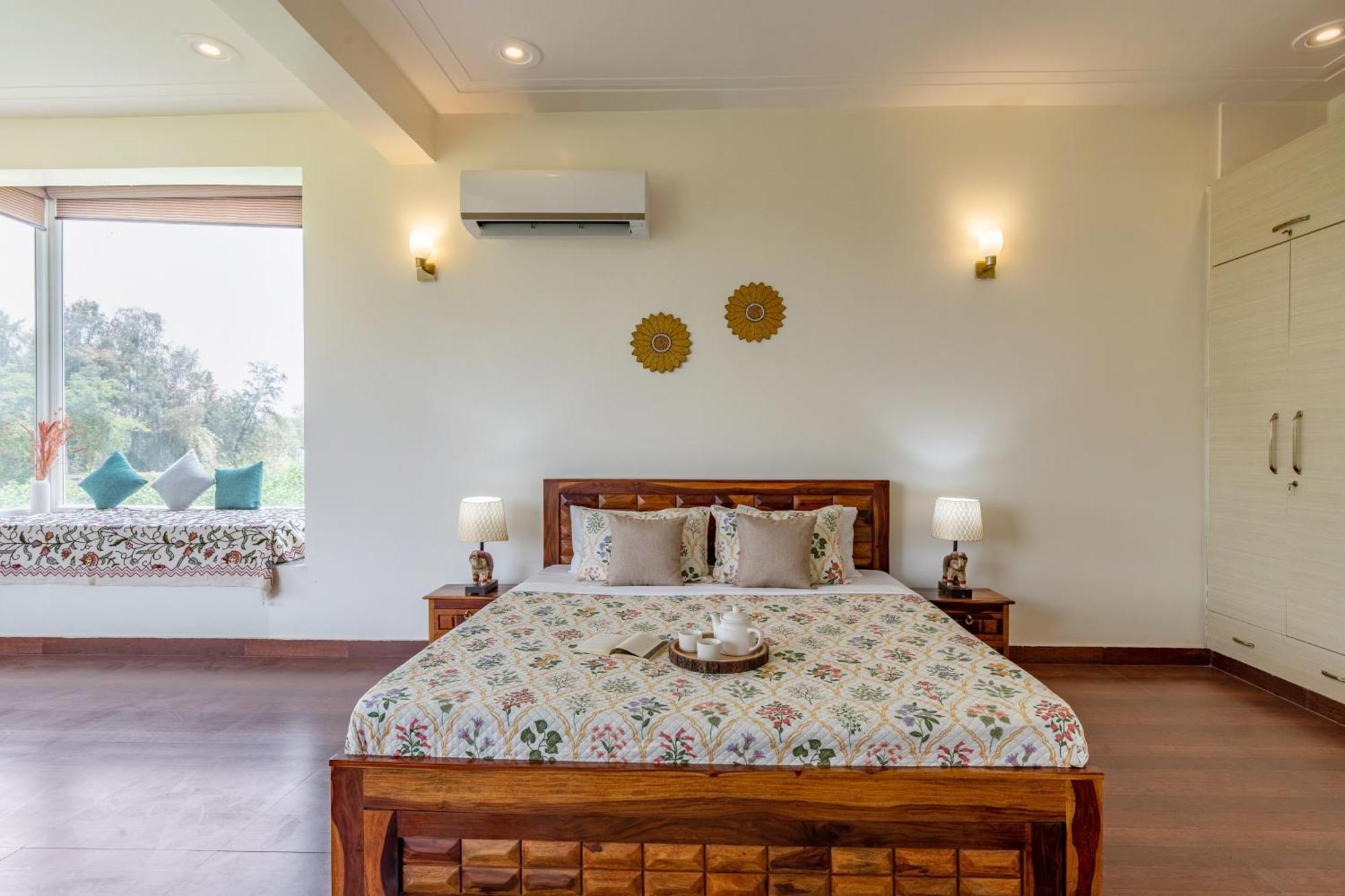 Alaya Stays Raga 2Bhk Farmstay With An Entertainment Lounge Sohna Extérieur photo