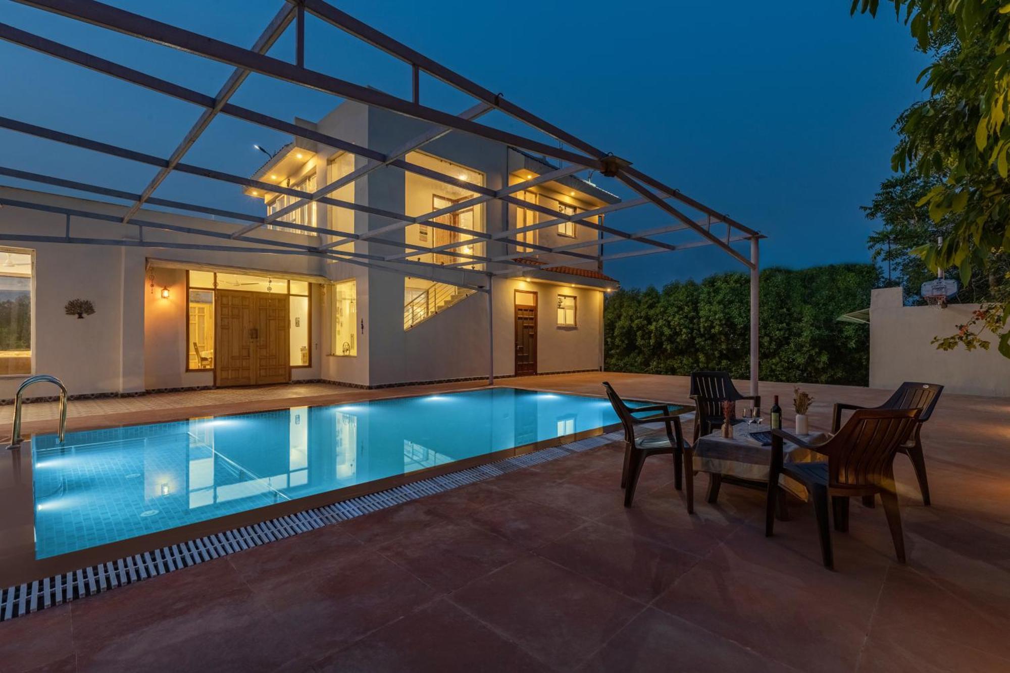 Alaya Stays Raga 2Bhk Farmstay With An Entertainment Lounge Sohna Extérieur photo